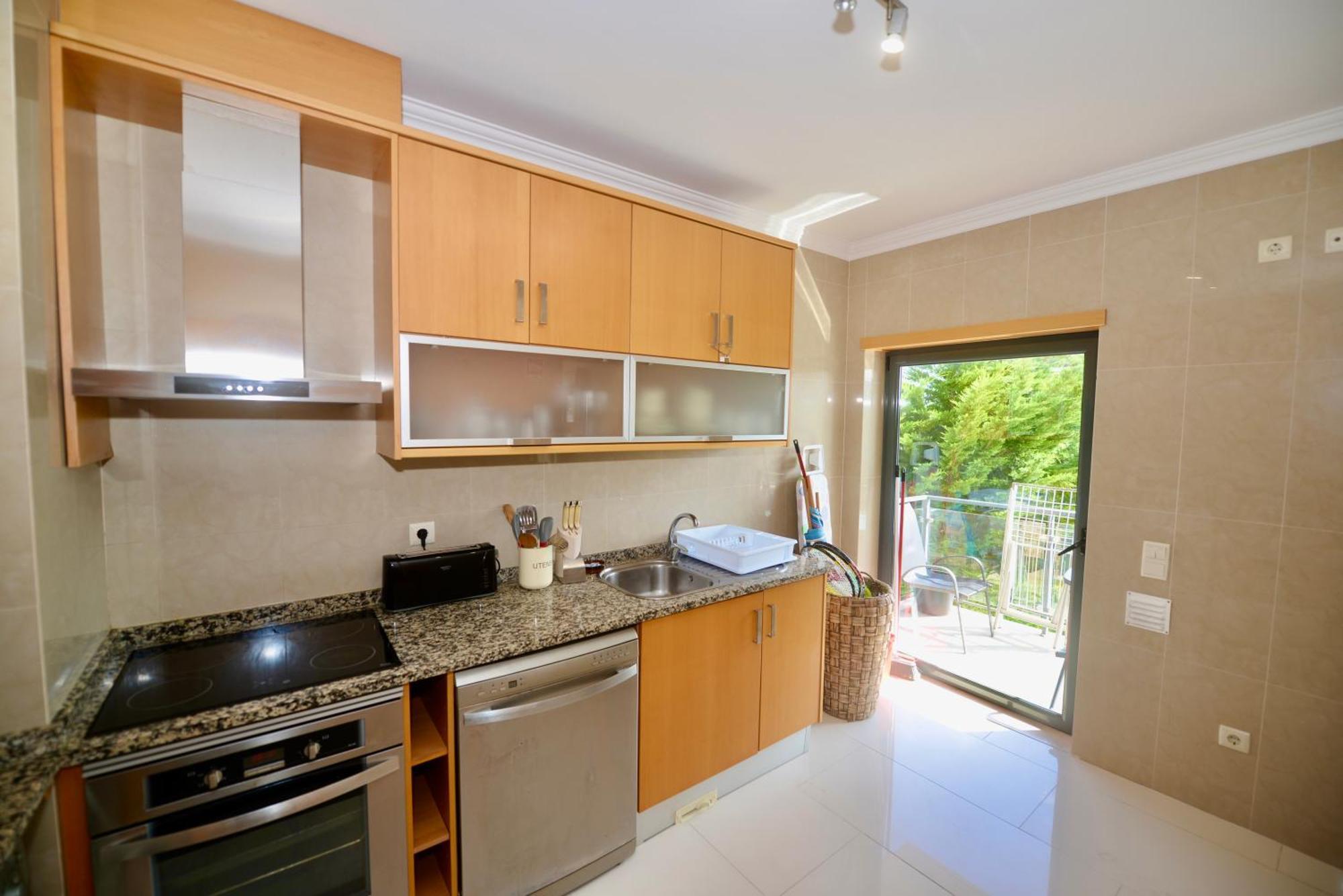 Pebble - 1 Bedroom Apartment Sleeps 5 With Pool & Tennis Court Sao Martinho do Porto Εξωτερικό φωτογραφία