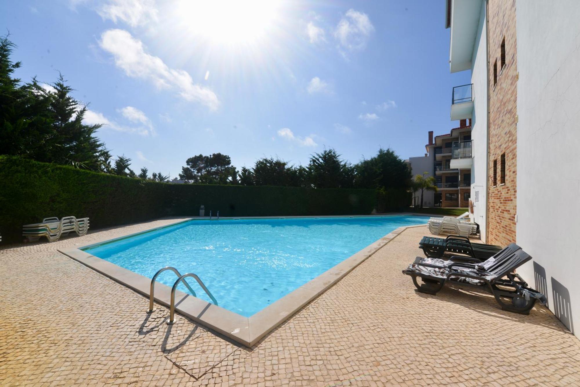 Pebble - 1 Bedroom Apartment Sleeps 5 With Pool & Tennis Court Sao Martinho do Porto Εξωτερικό φωτογραφία